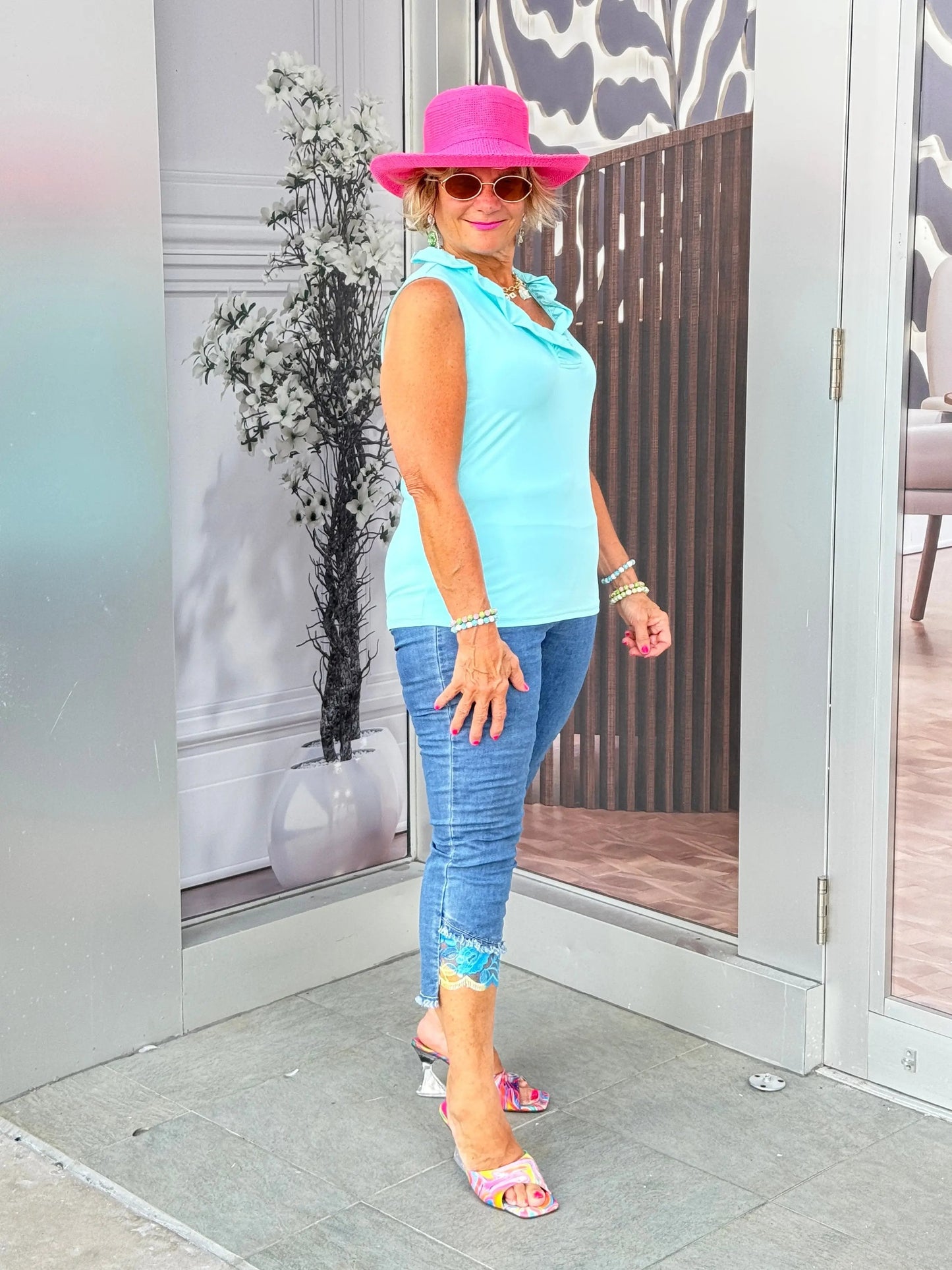 LULU-B CLEAR SEAFOAM SLEEVELESS RUFFLE TOP