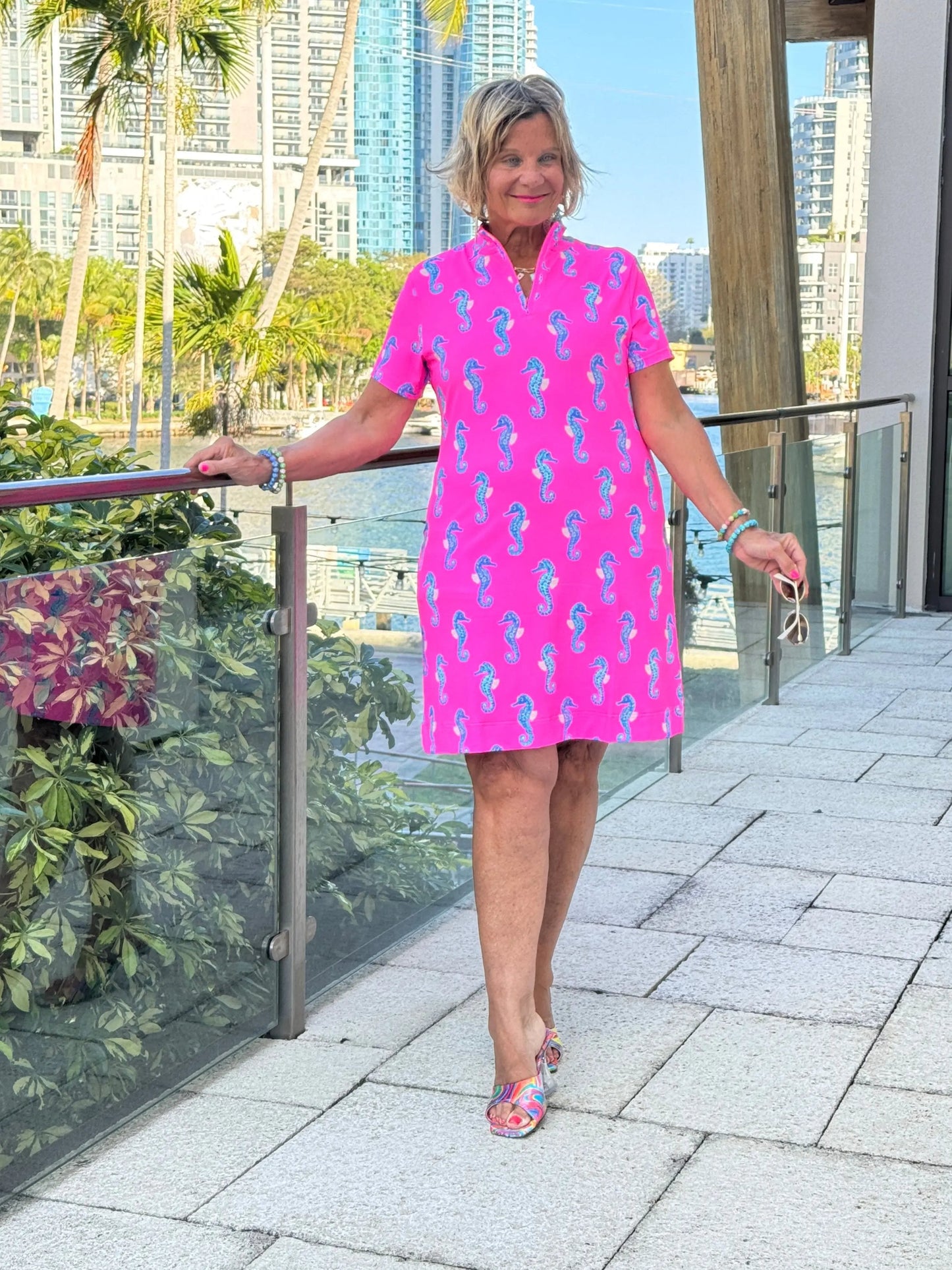 LULU B SEAHORSE BAY NOTCH SLEEVE DRESS