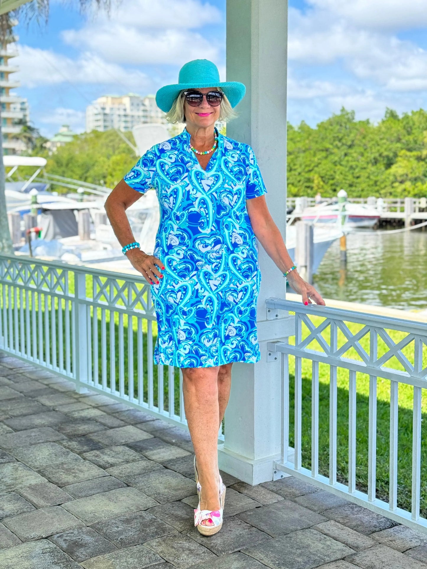 BLUE DREAMING HEARTS SHORT SLEEVE DRESS