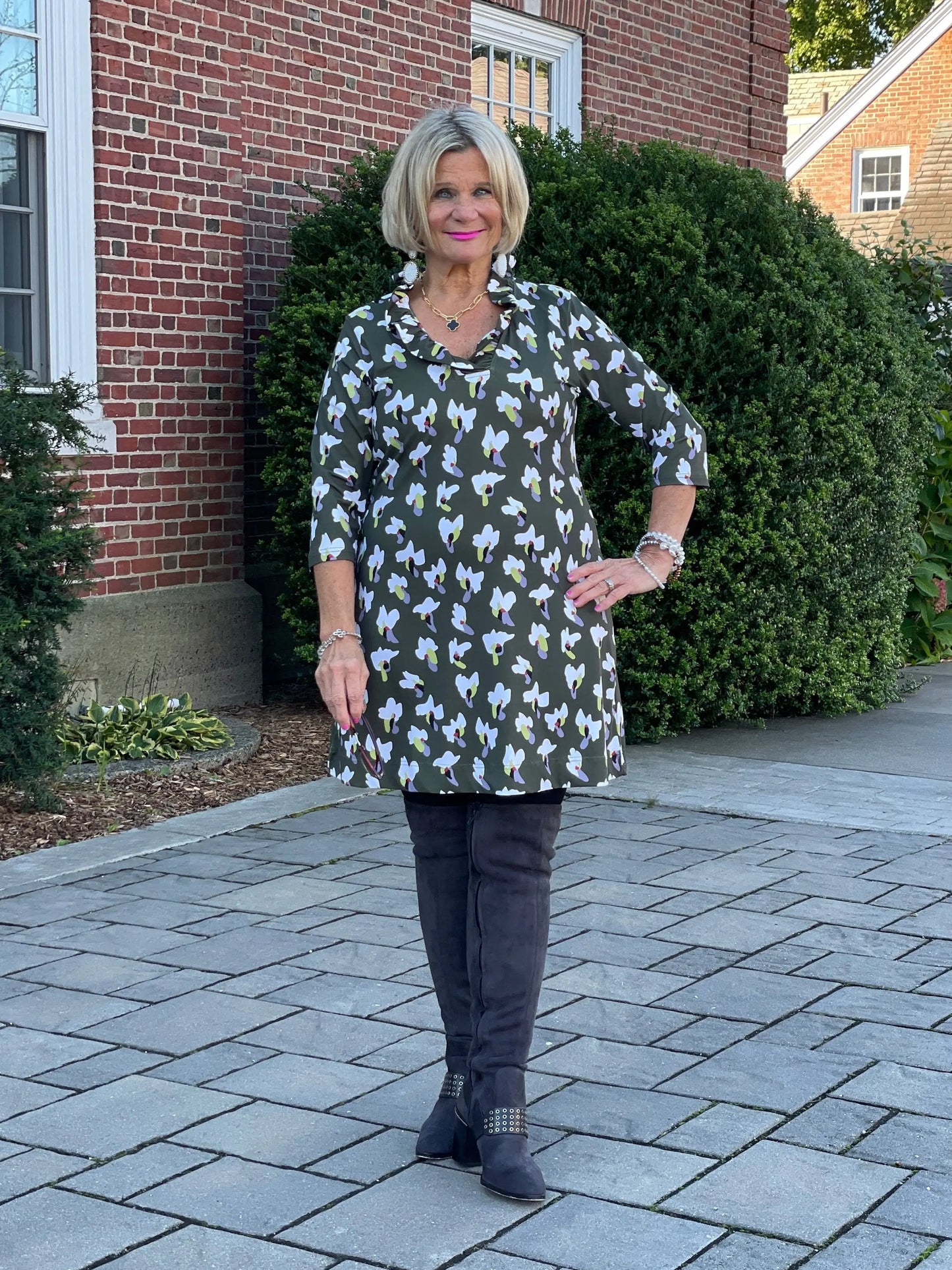 GREEN DREAMING RUFFLE NECK DRESS