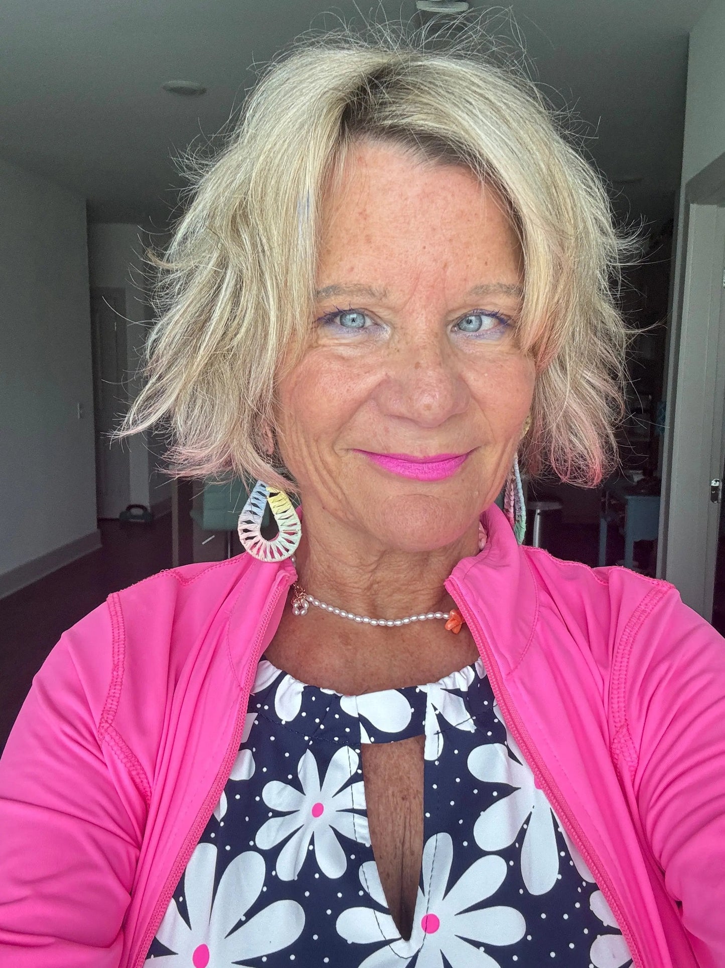 DAISY DAY KEYHOLE TOP