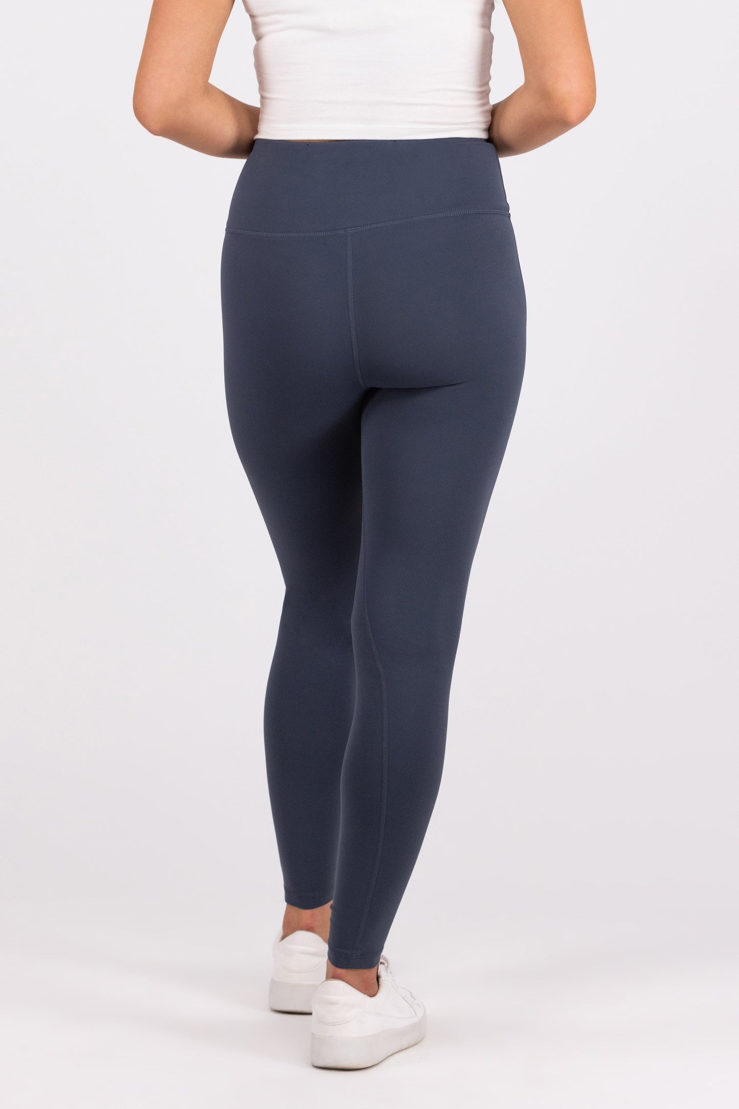 Free and Alive Women's Sporty High Impact Leggings