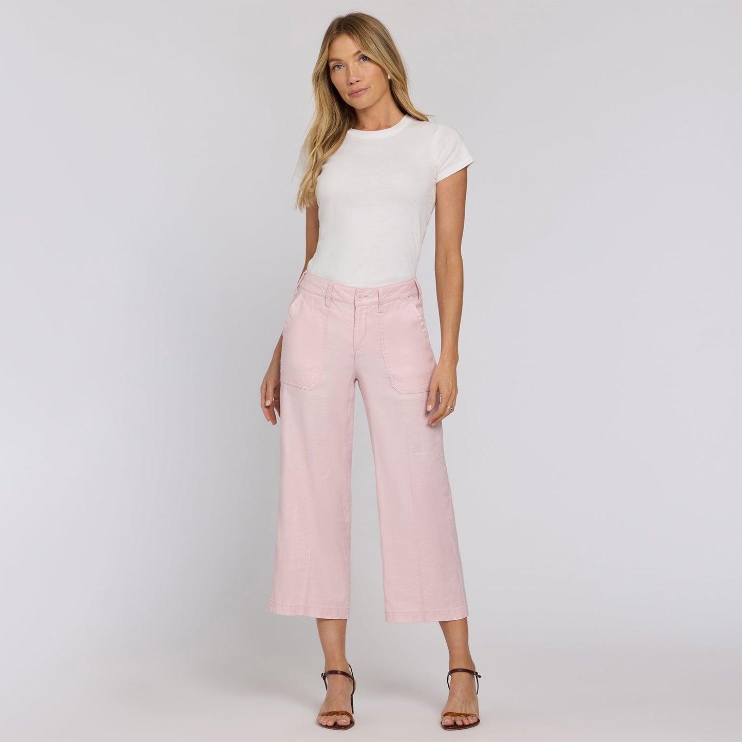 Wide Leg Cargo Capri Pants - Light Lilac