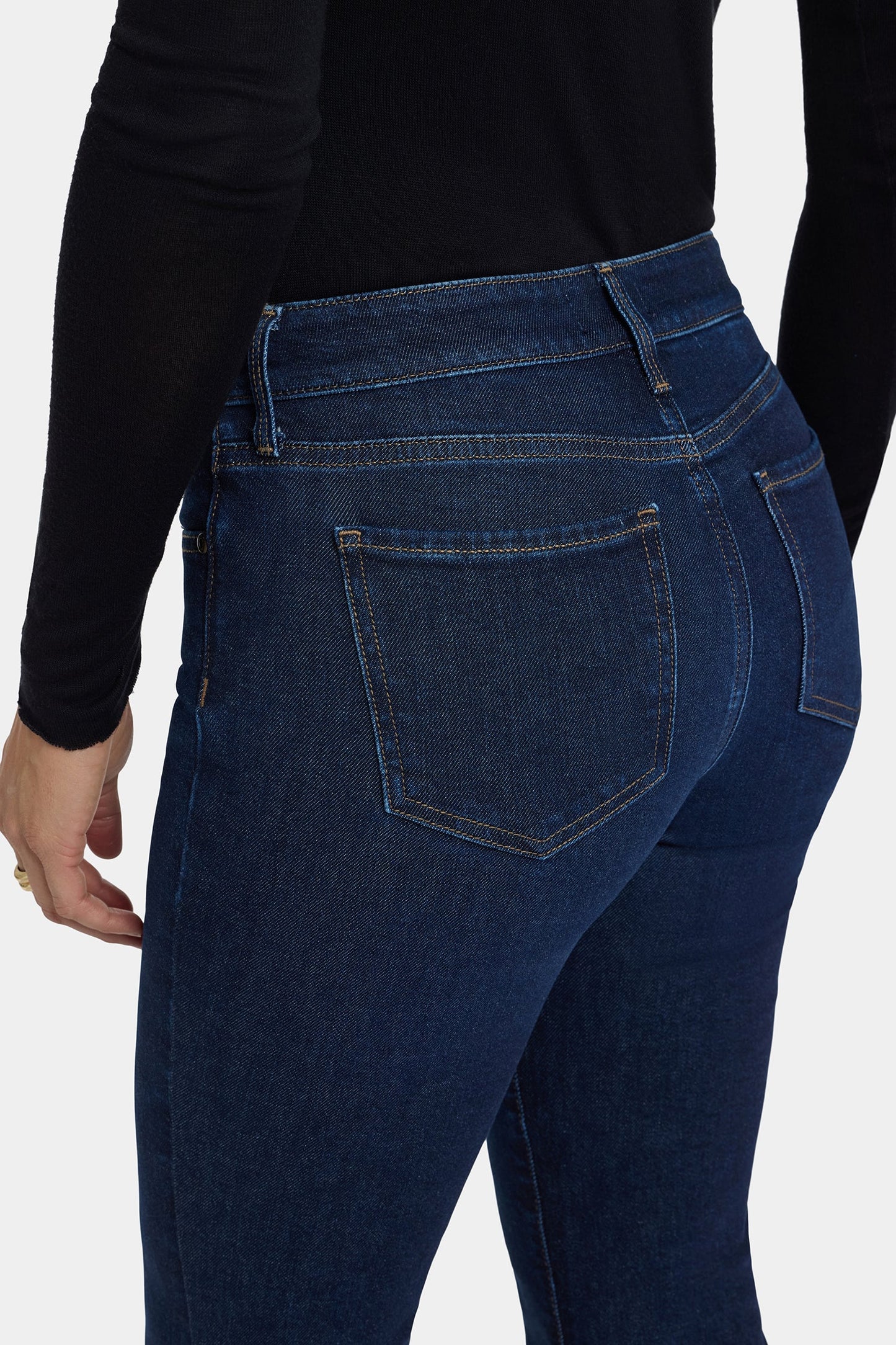 Barbara Bootcut Jeans In Petite - Northbridge