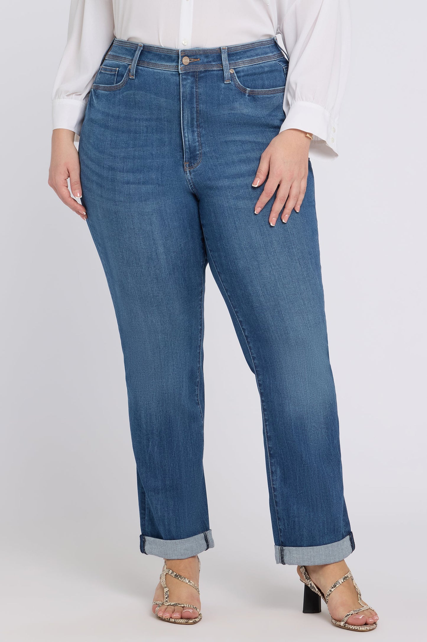 Marilyn Straight Jeans In Plus Size - Wild River