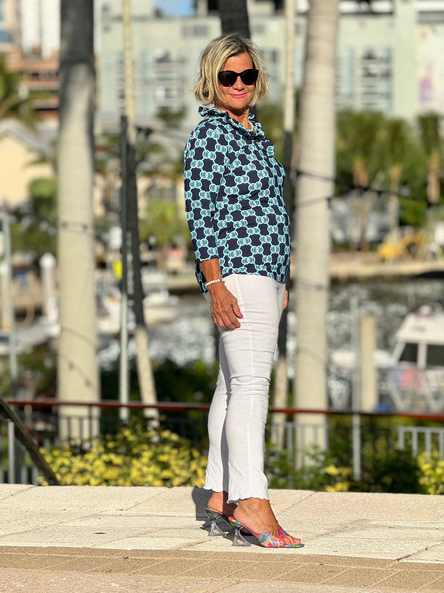 BLUE MEDALLION RUFFLE SLEEVE TOP