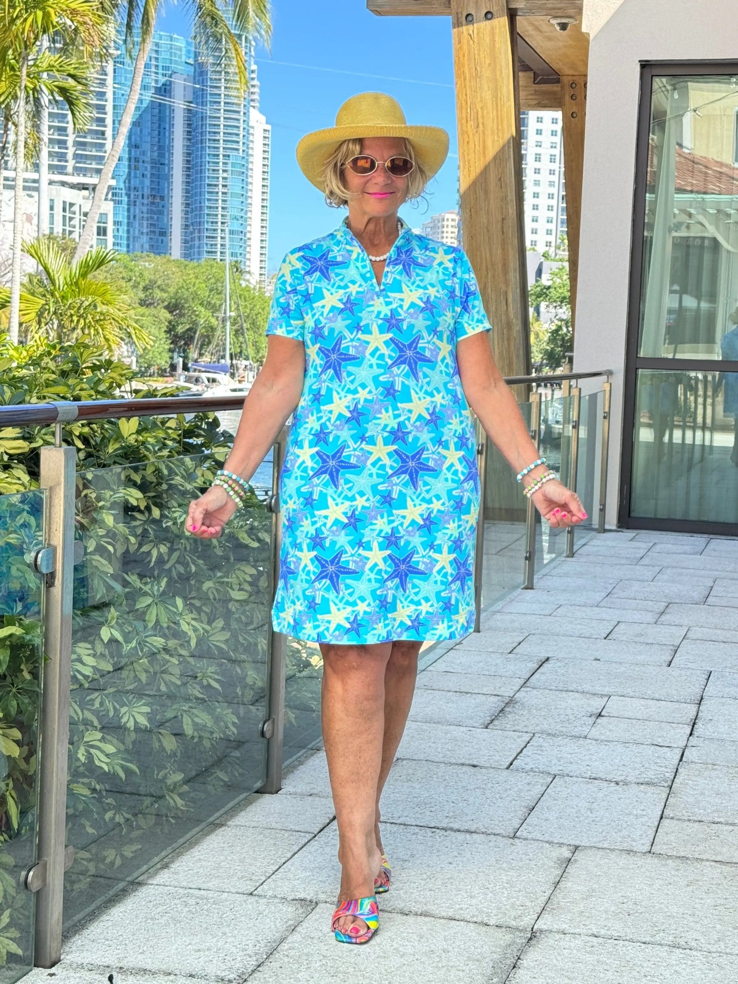 LULU B STARFISH SPLASH HALF ZIPPER SHORT SLEEVE DRESS