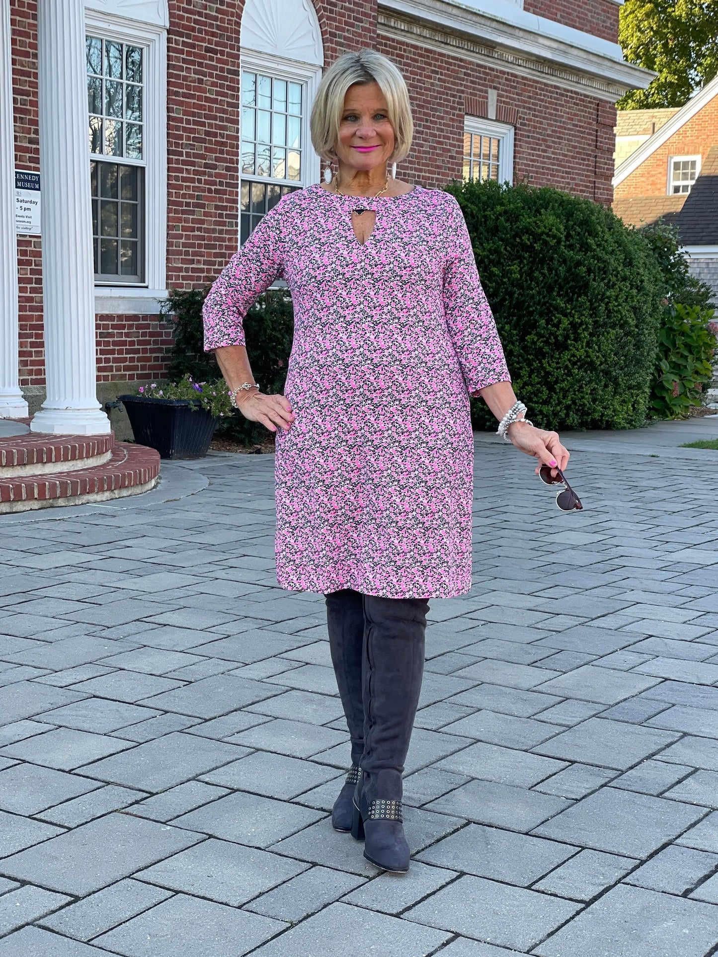 AUBREY PINK KEYHOLE DRESS