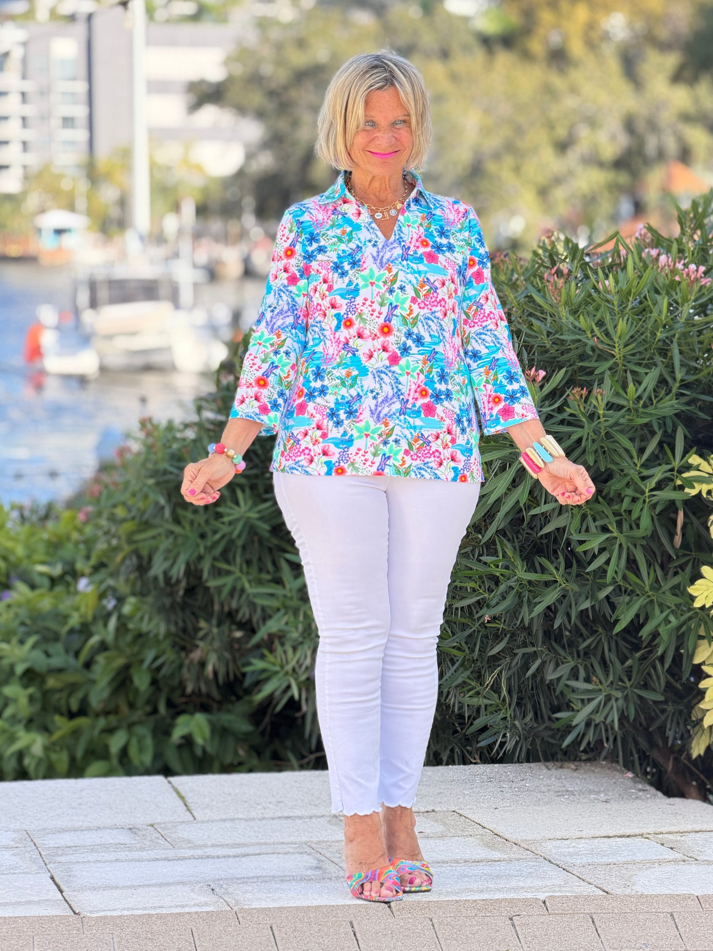 LULU B PARADISE GARDEN COLLAR SLEEVE TOP