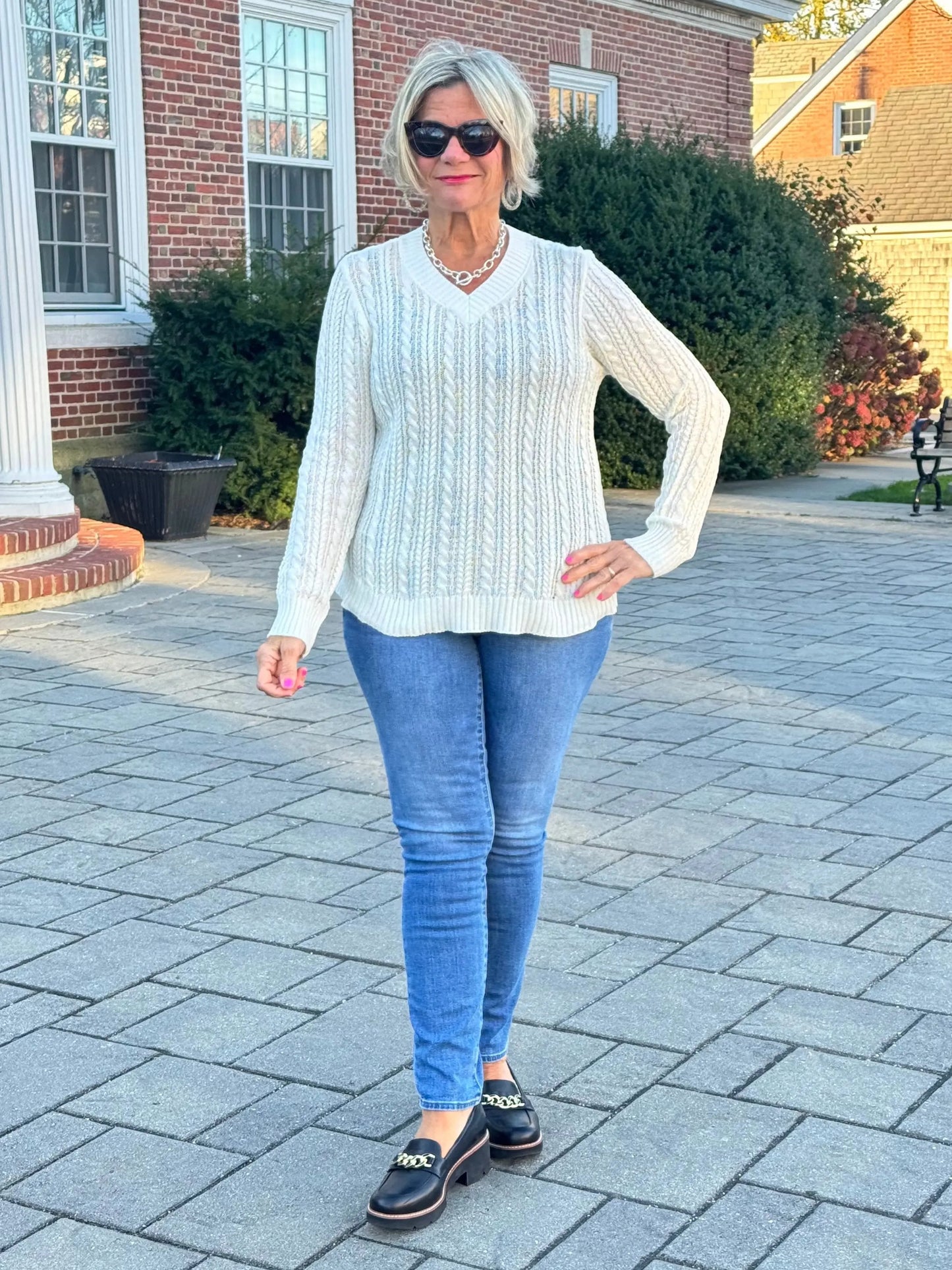 LULU-B CABLE WHITE V NECK SWEATER