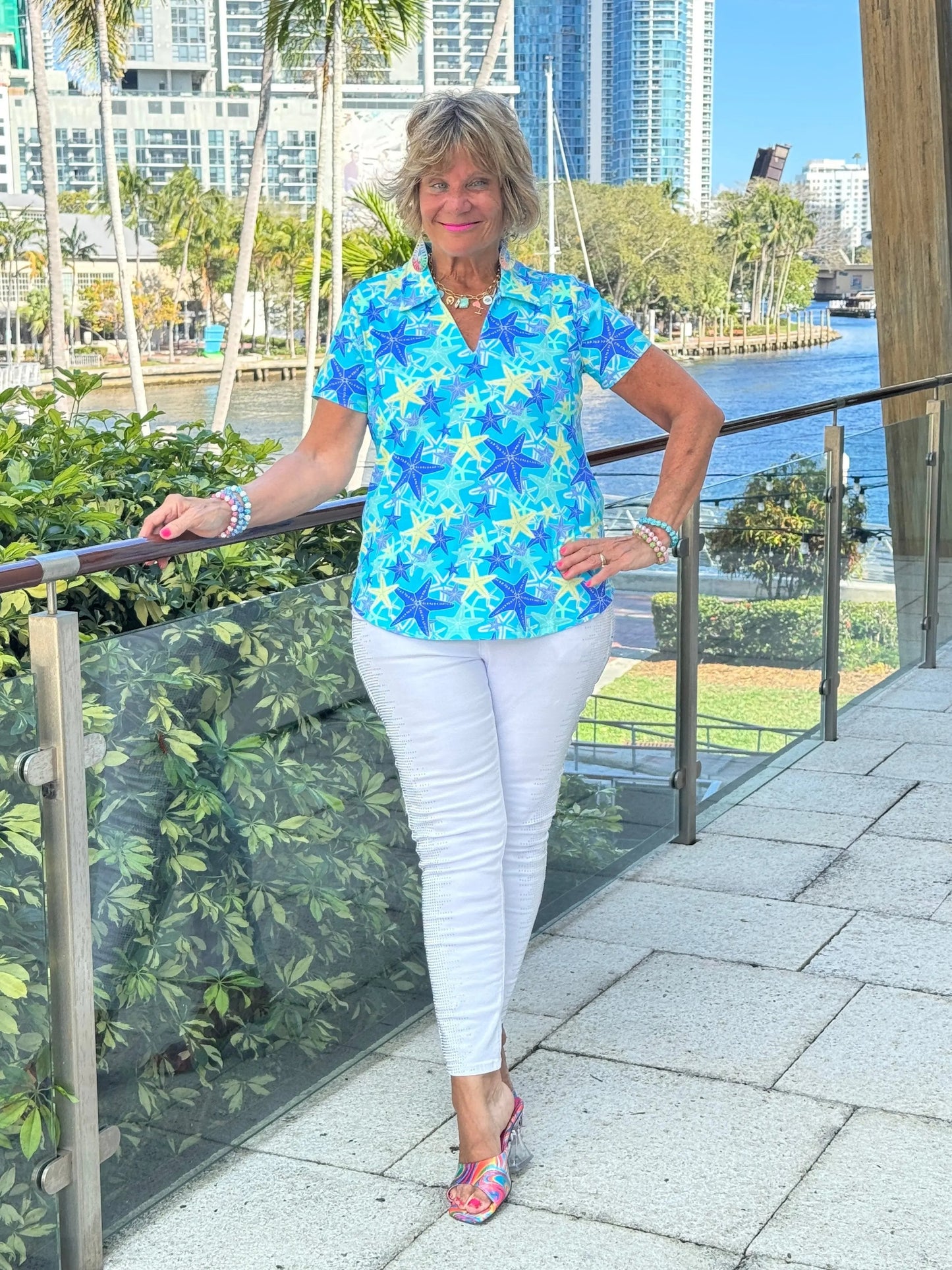 LULU B STARFISH SPLASH SHORT SLEEVE V-NECK COLLAR TOP