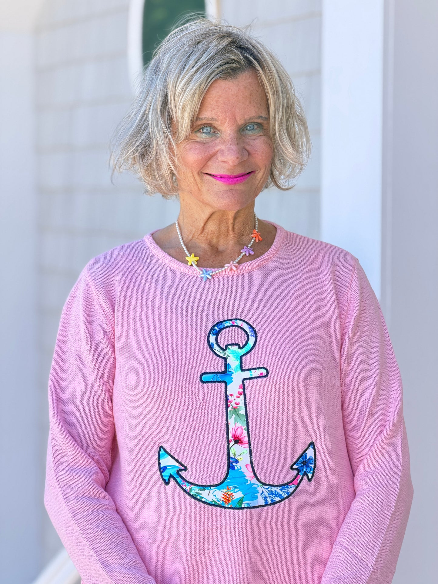 BEACH CLUB PINK ANCHOR SWEATER