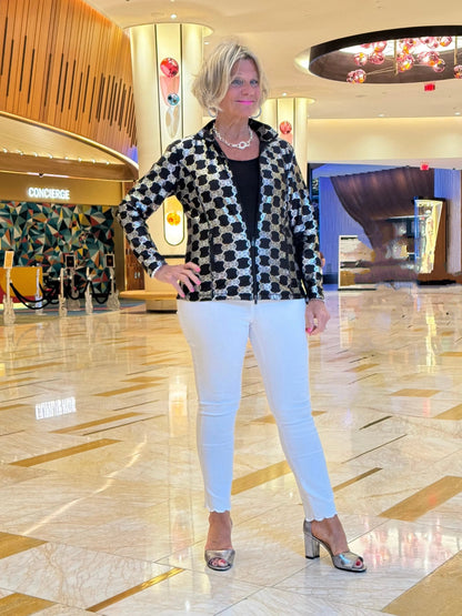 LULU-B  BLACK AND SILVER FULL ZIPPER TOP
