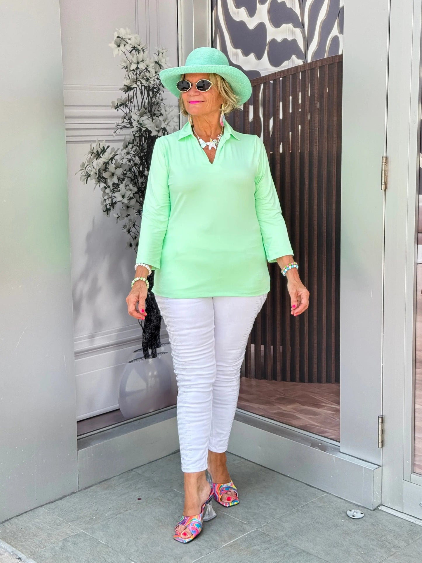 LULU-B SOLID LIME COLLAR SLEEVE TOP