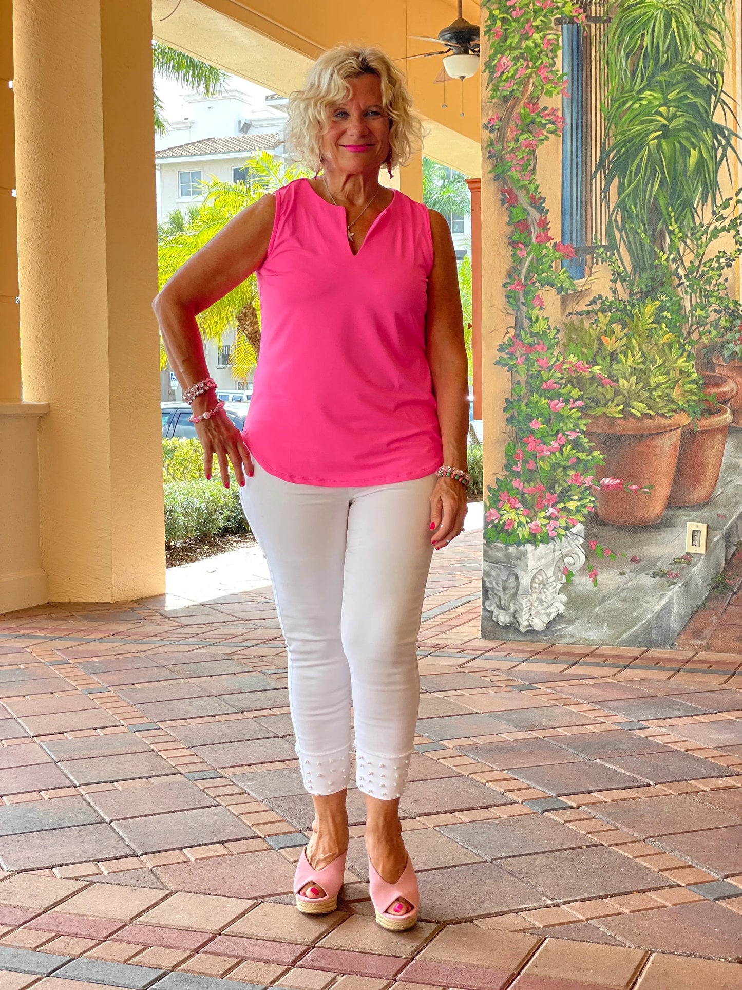 HOT PINK SLEEVELESS V-NECK