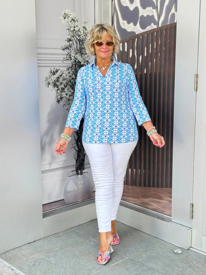LULU B COASTAL BLOOM 3/4 SLEEVE V-NECK COLLAR SHIRT