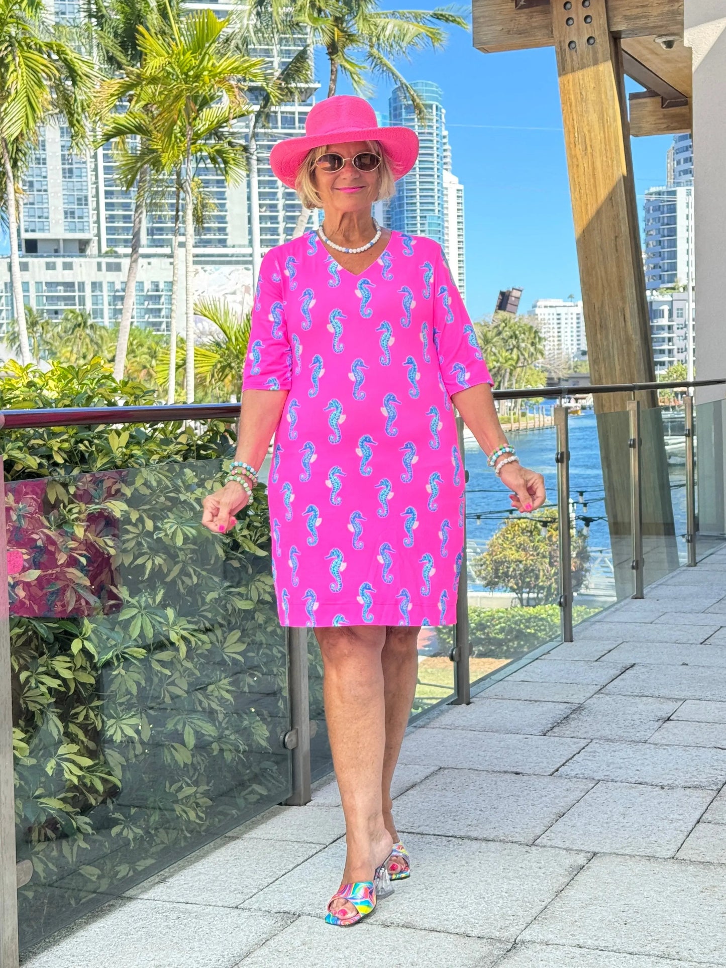 LULU B SEAHORSE BAY ELBOW SLEEVE DRESS