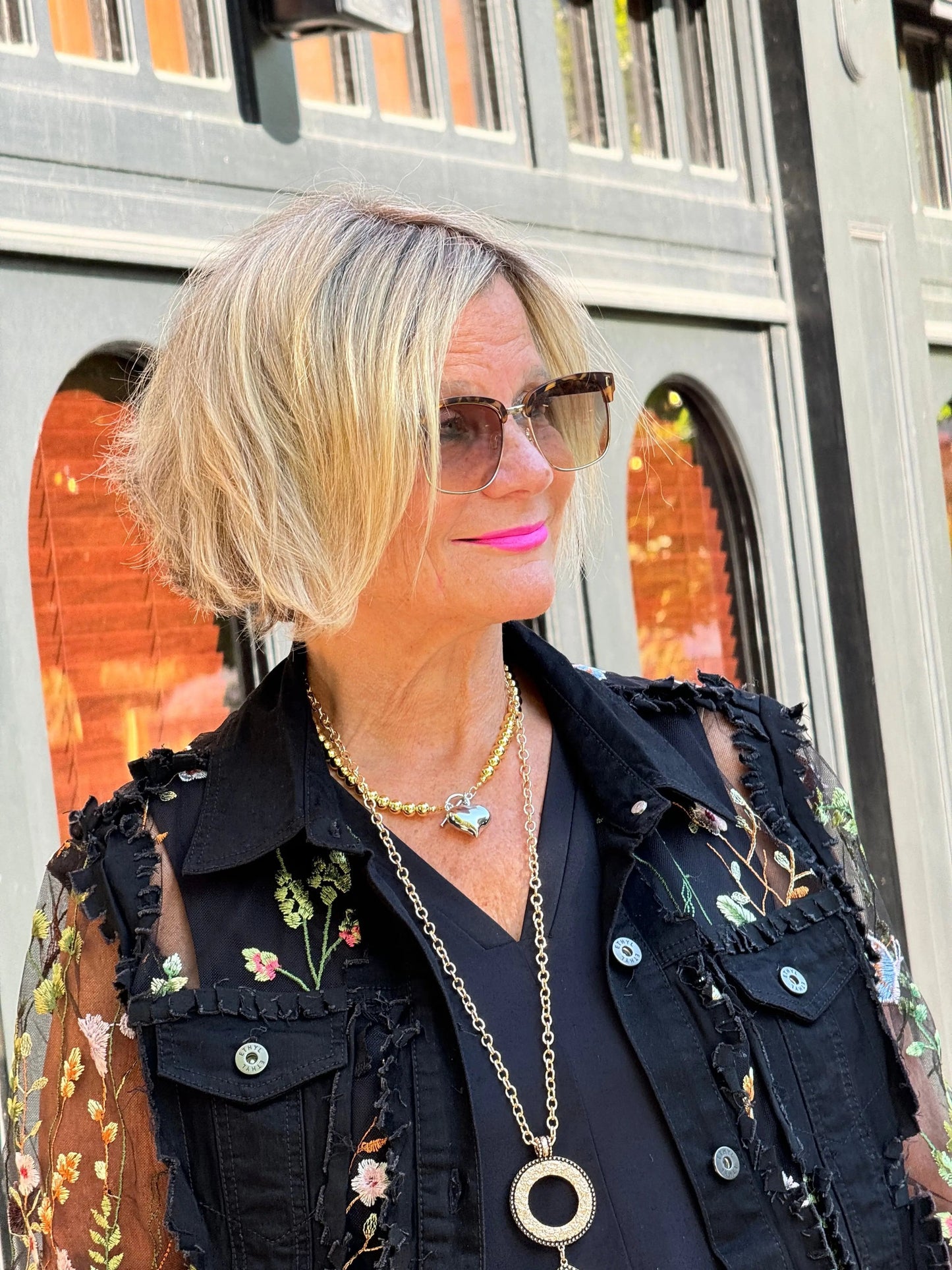 Ethyl The Whimsy Jacket - BLACK