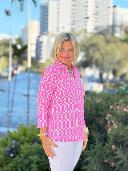 LULU B PALM BEACH LATTICE SLEEVE COLLAR TOP