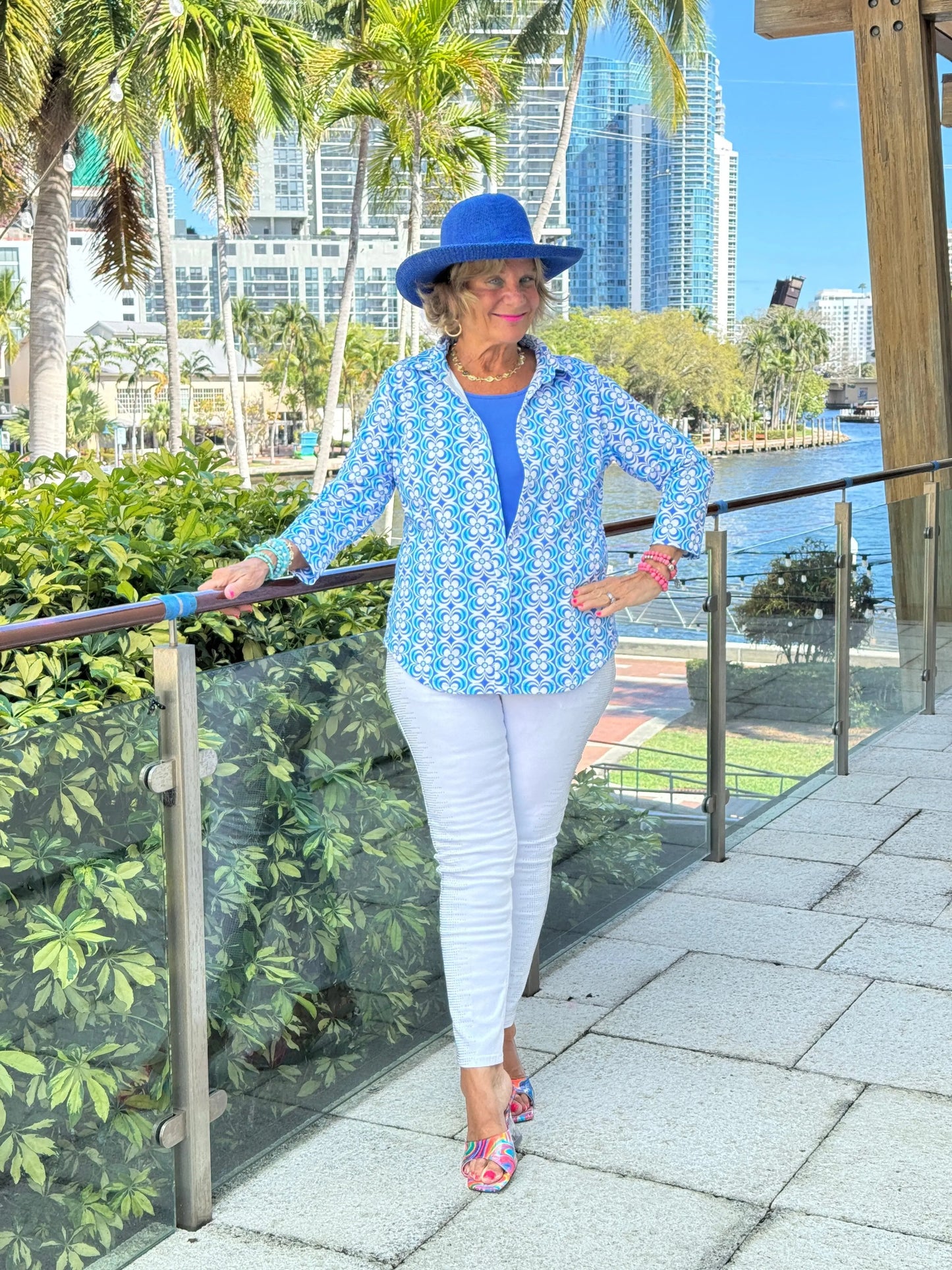 LULU B COASTAL BLOOM BUTTON UP SHIRT