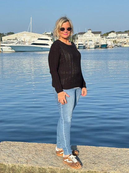 LULU-B BLACK CABLE CREW NECK SWEATER