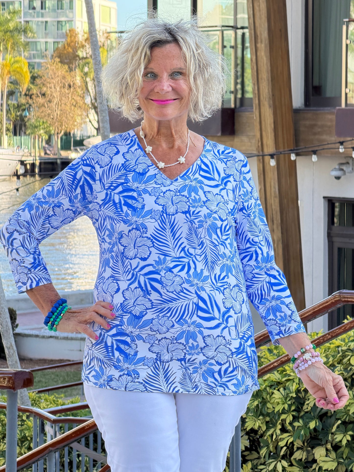 LULU B HISBISCUS COAST V NECK TOP