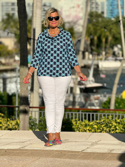 BLUE MEDALLION RUFFLE SLEEVE TOP
