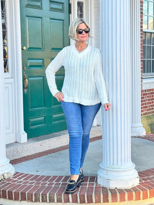 LULU-B CABLE WHITE V NECK SWEATER