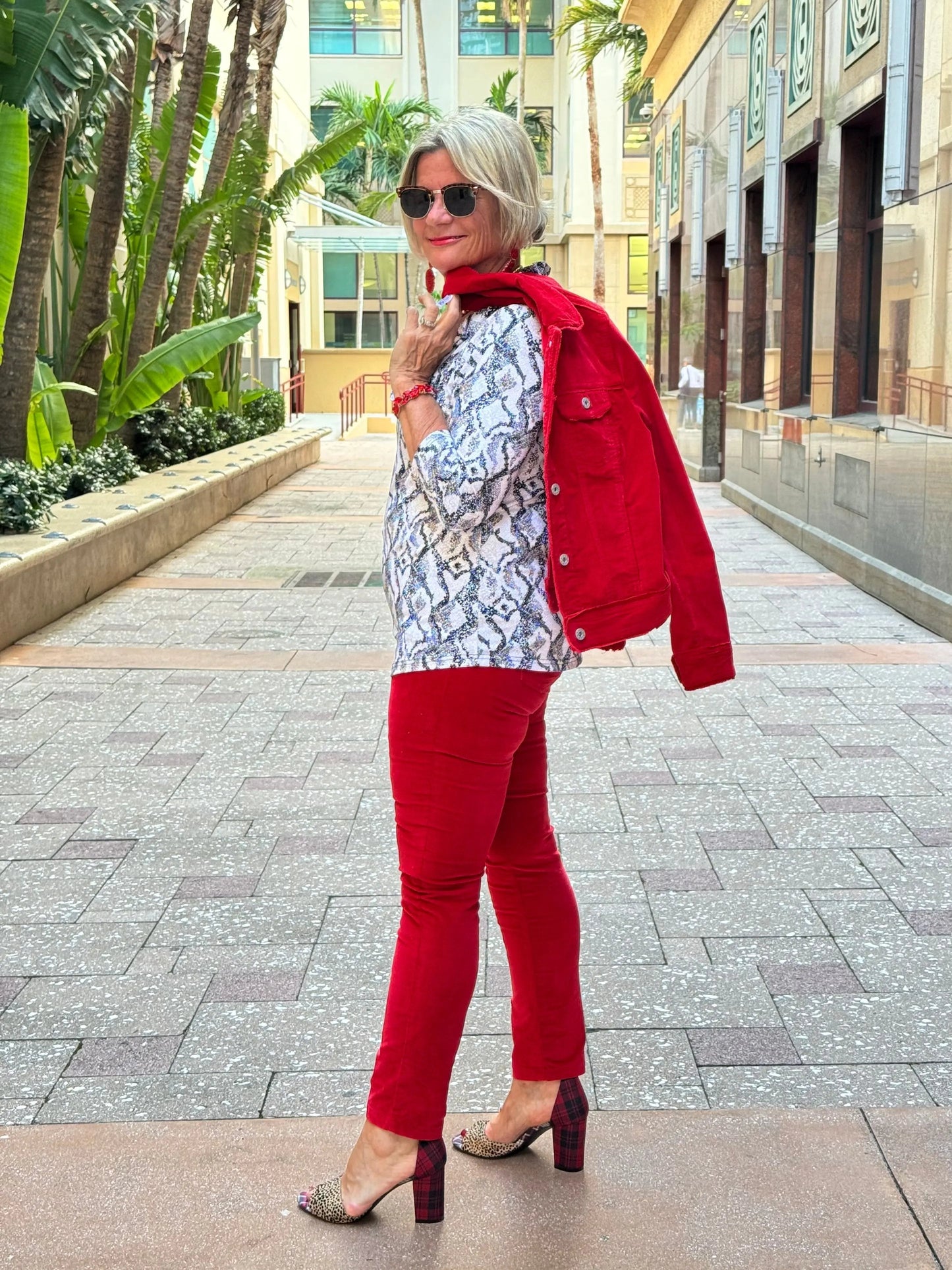 LULU-B RED VELOUR PANTS