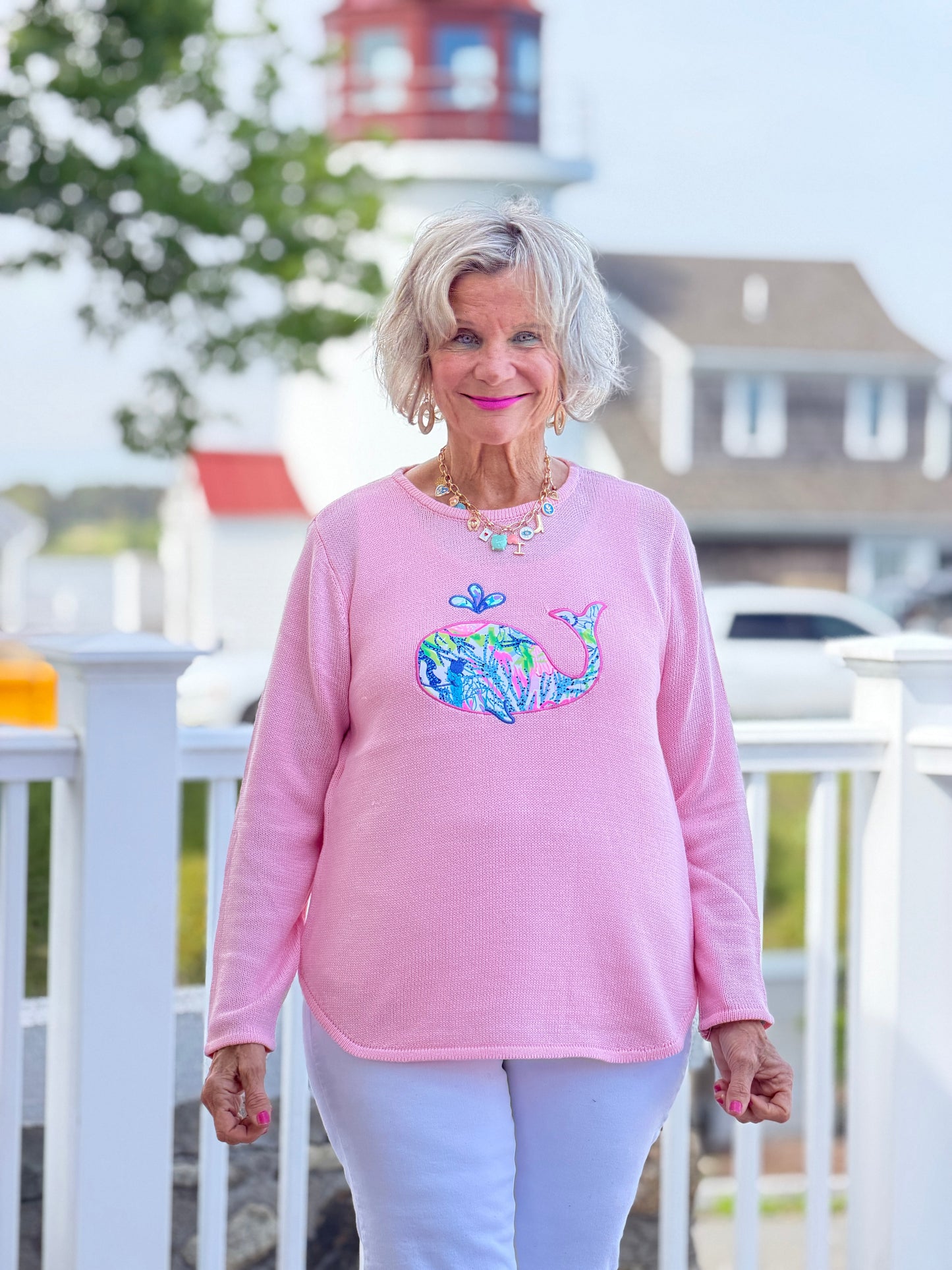 BEACH CLUB WHALE PINK SWEATER