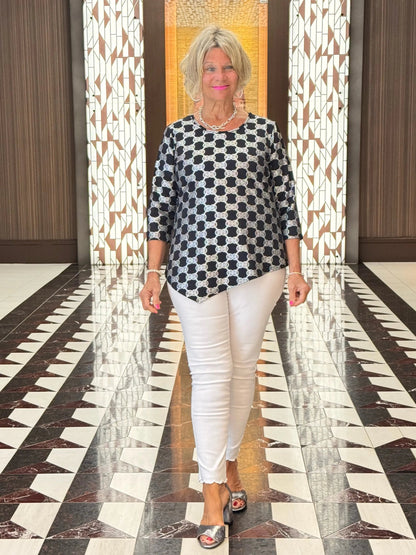 LULU-B BLACK AND SILVER ASYMMETRIC TOP