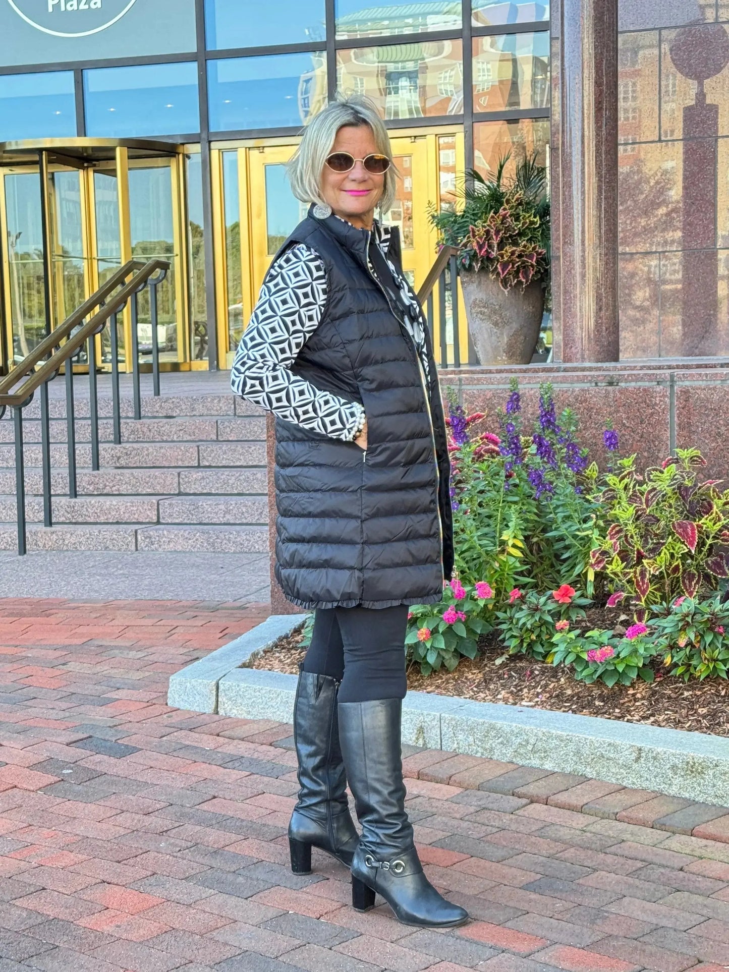 LULU-B BLACK PUFFER VEST