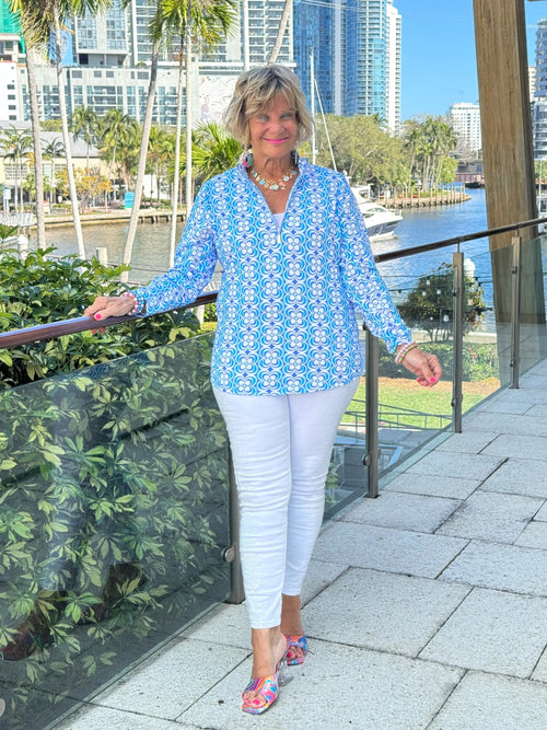 LULU B COASTAL BLOOM ZIPPER TOP