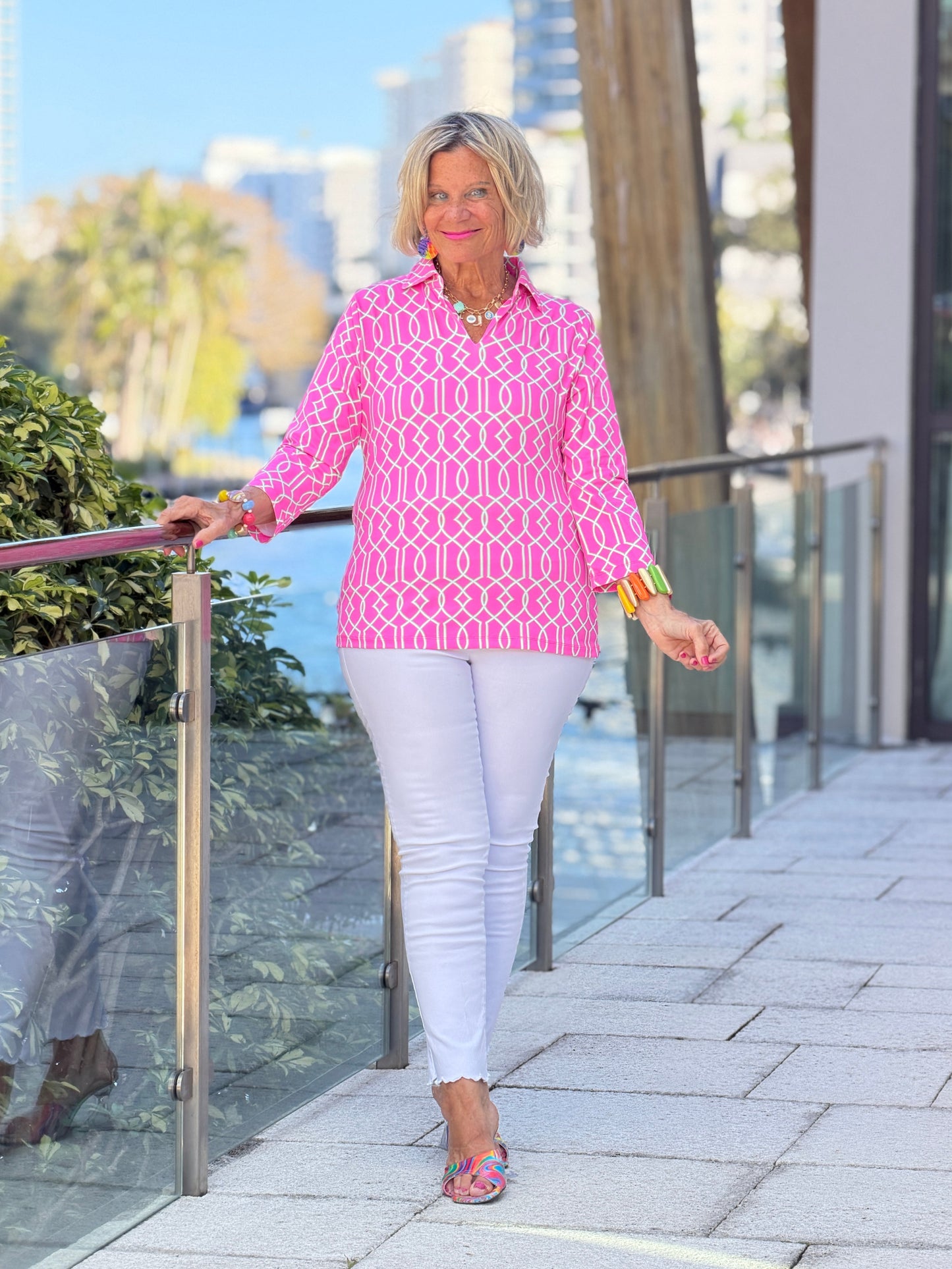 LULU B PALM BEACH LATTICE SLEEVE COLLAR TOP