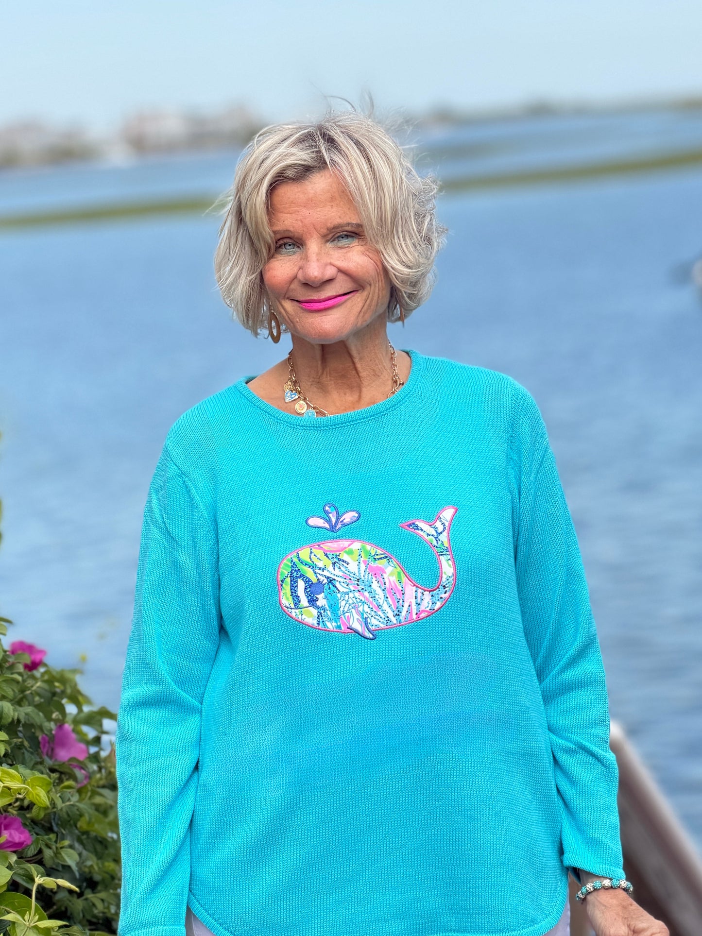 BEACH CLUB AQUA WHALE SWEATER