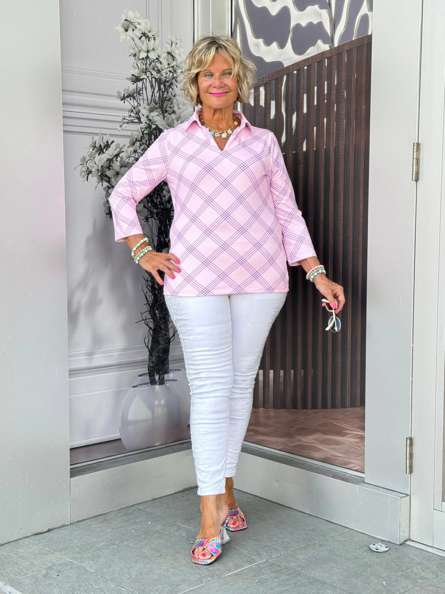 LULU B PINK CHIC 3/4 SLEEVE V-NECK COLLAR SHIRT