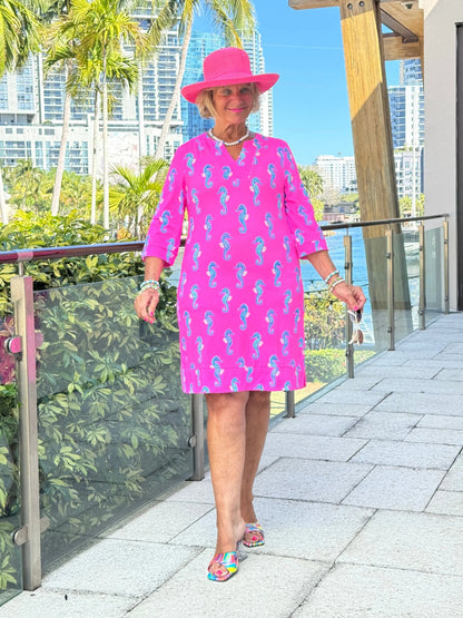LULU B SEAHORSE BAY NOTCH SLEEVE DRESS