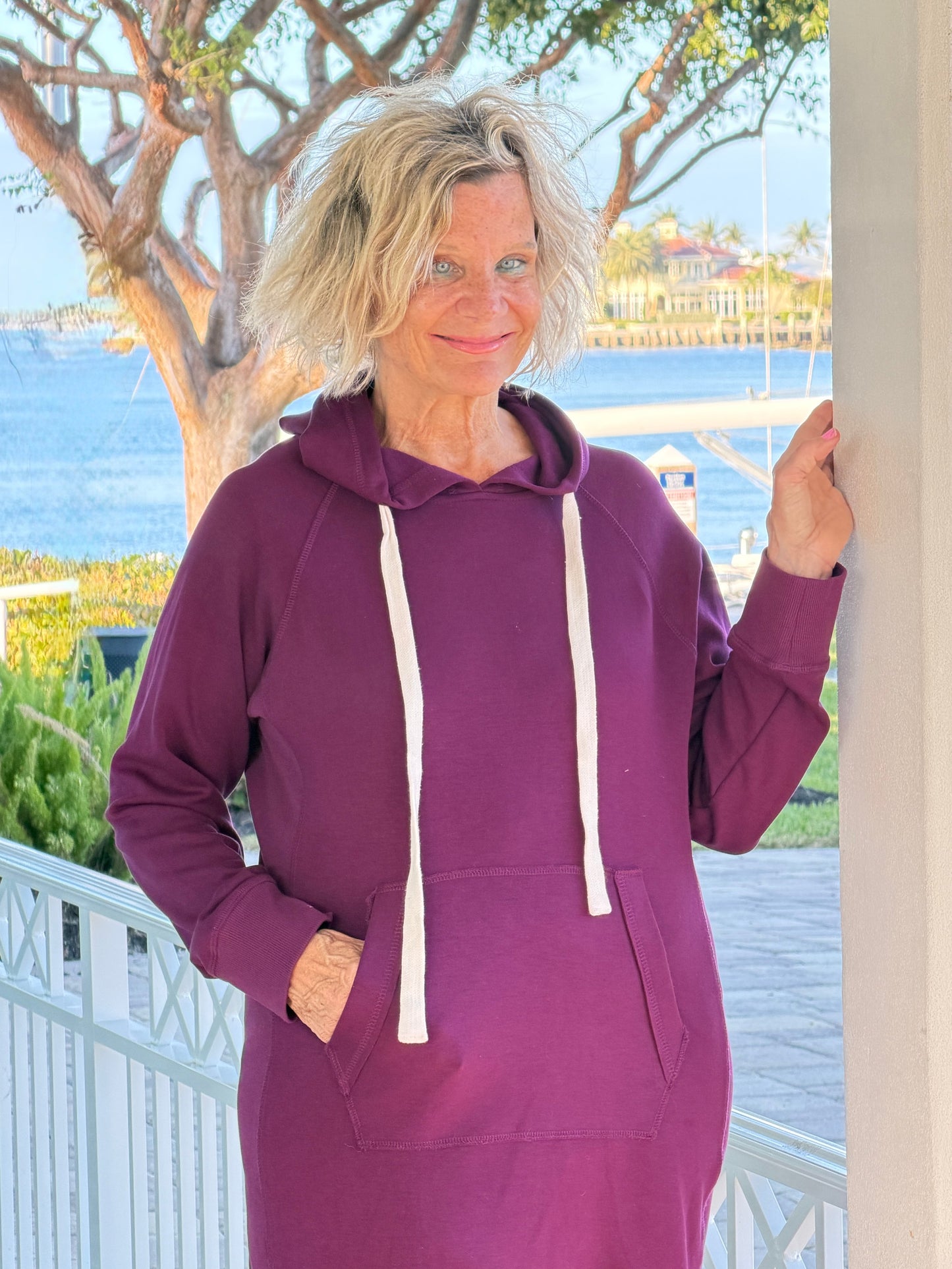 Lulu b kangaroo Cabernet scuba dress