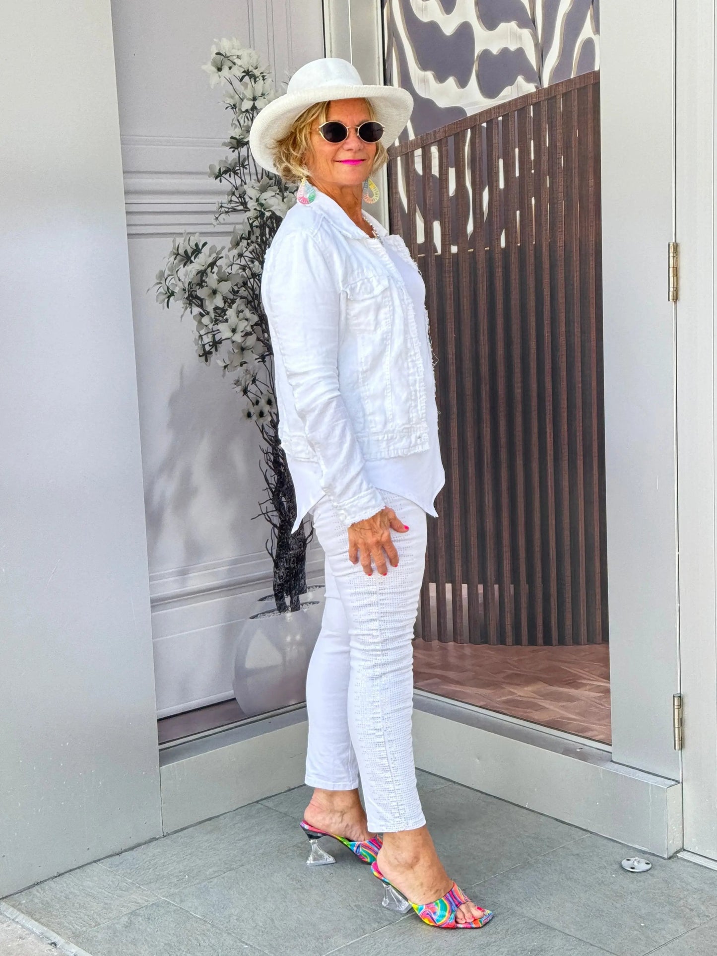 LULU B WHITE LINEN JACKET