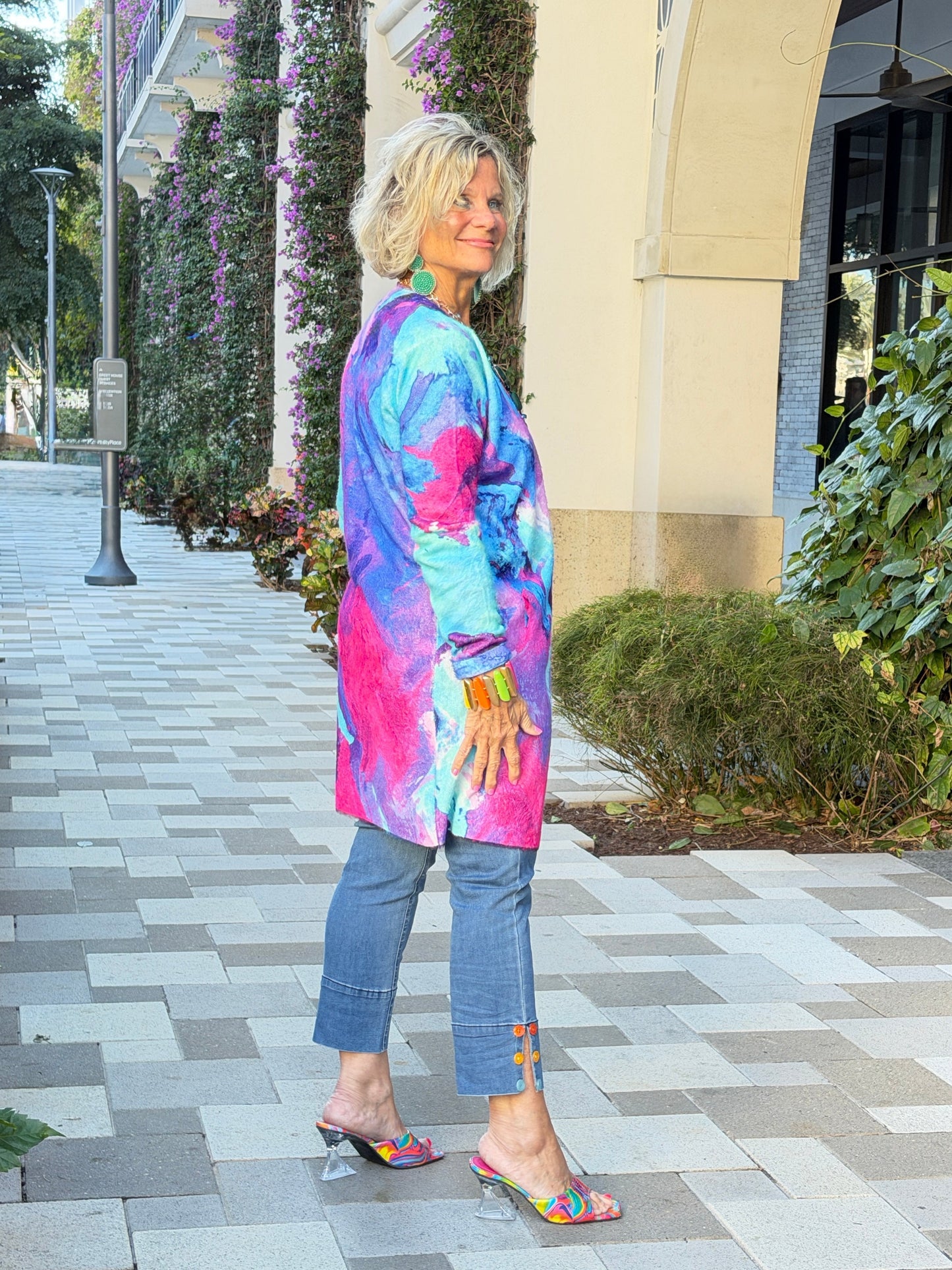 COLOR WAVES OF FASHION CARDIGAN