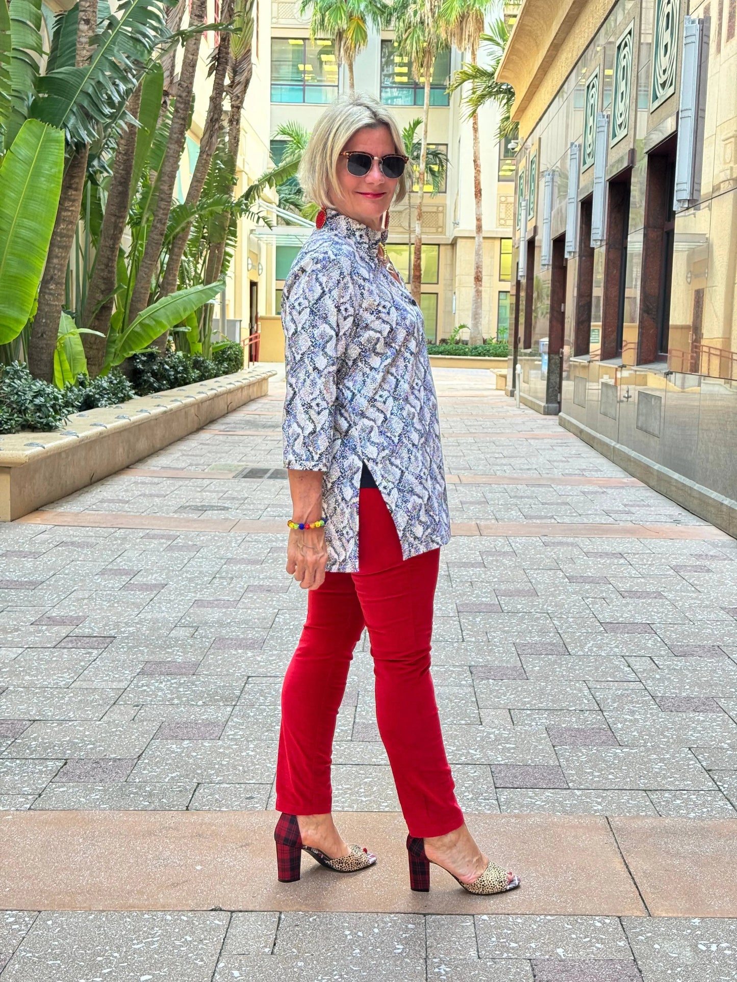 HOLIDAY WINTER WHITE TUNIC