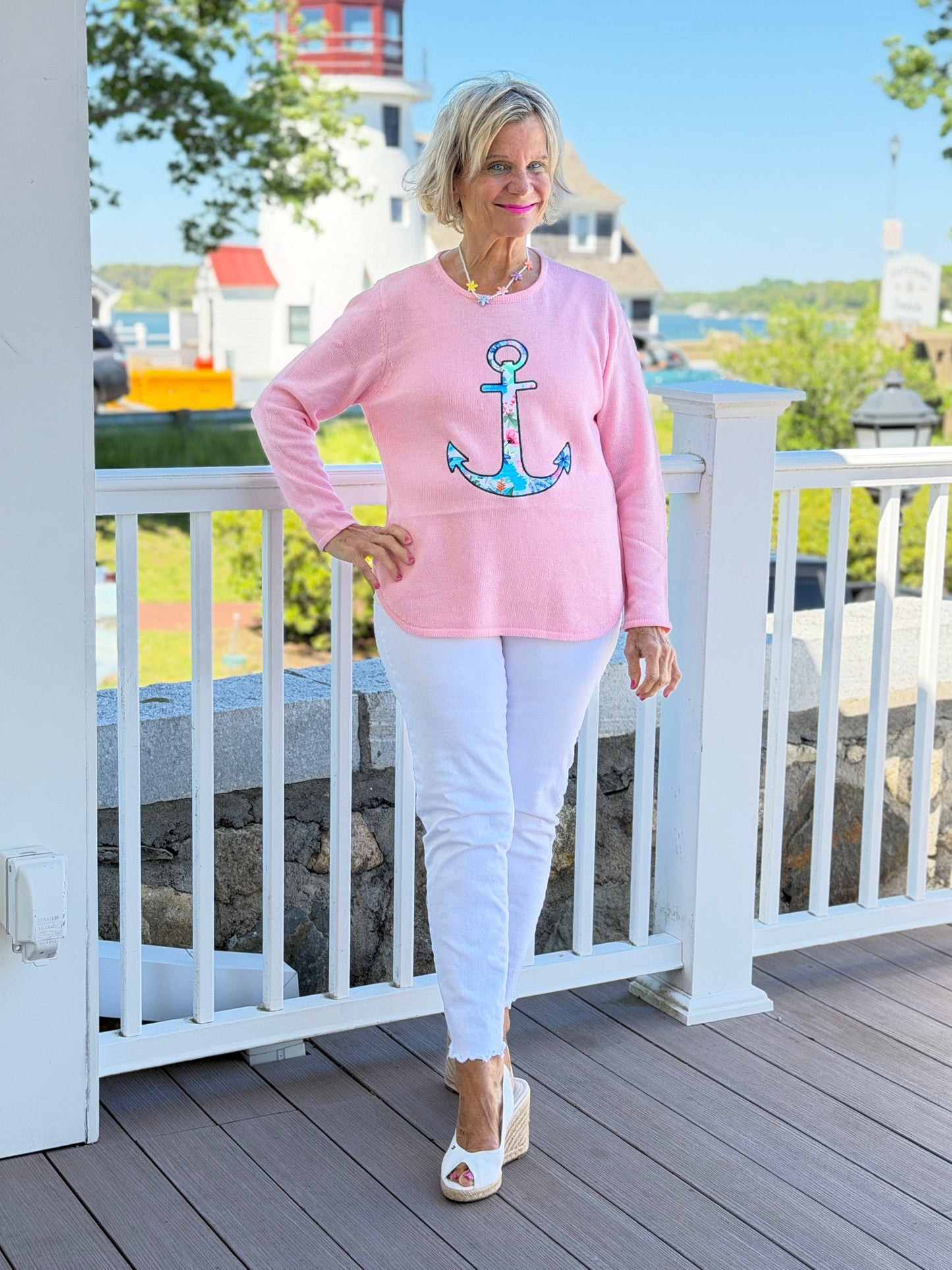 BEACH CLUB PINK ANCHOR SWEATER