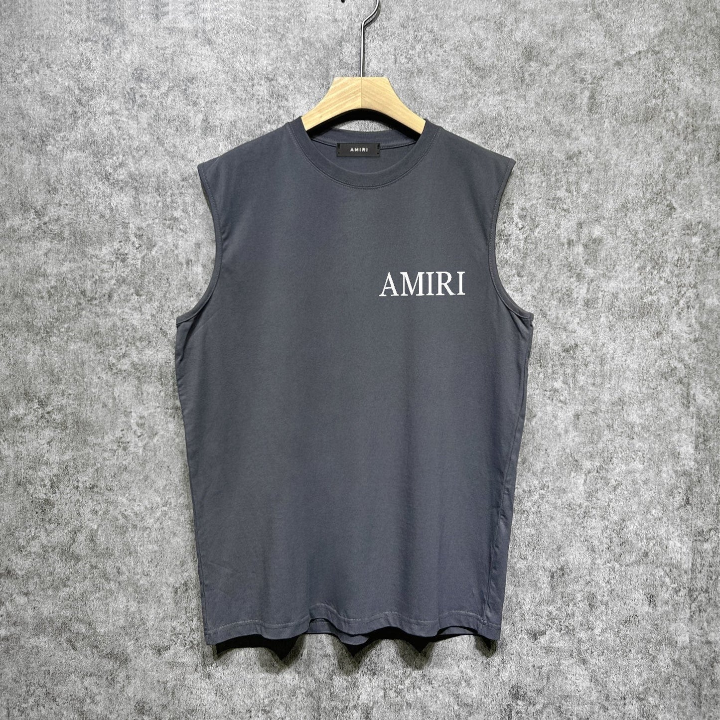 Amiri tank top beach chair printing