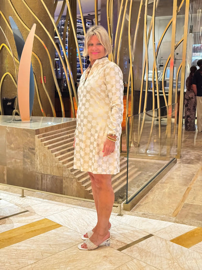 LULU-B GOLD AND WHITE HALF ZIPPER DRESS