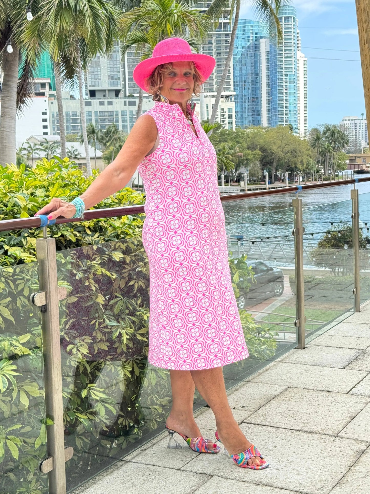 LULU B TROPIC PETALS MIDI SLEEVELESS 1/4 ZIP MAXI DRESS