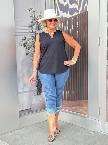 BLACK SLEEVELESS V-NECK