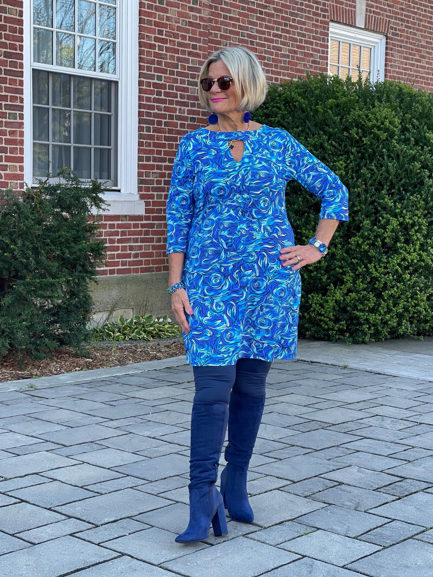 FANTASIA BLUE KEYHOLE BLU DRESS