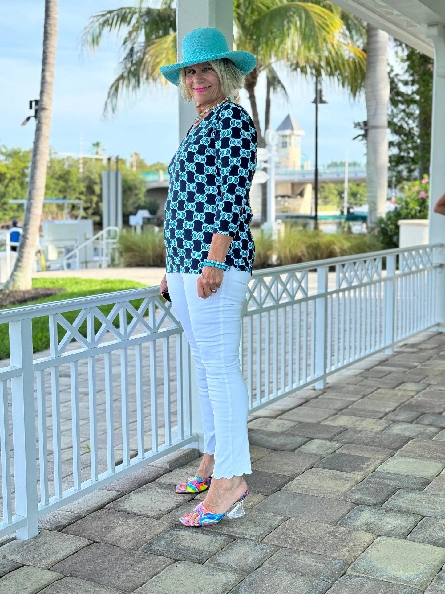 BLUE MEDALLION V NECK TOP