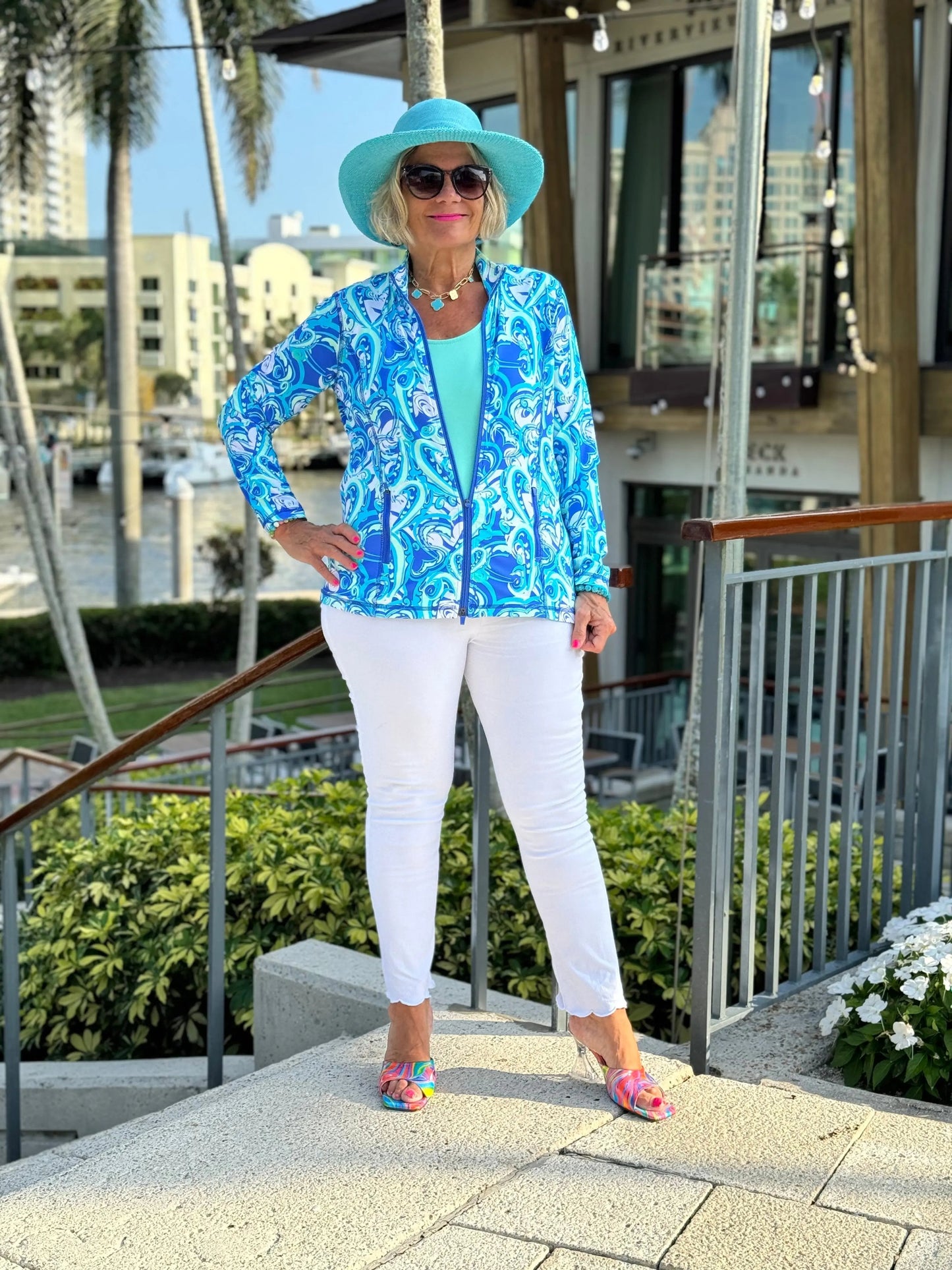 BLUE DREAMING HEARTS FULL ZIPPER