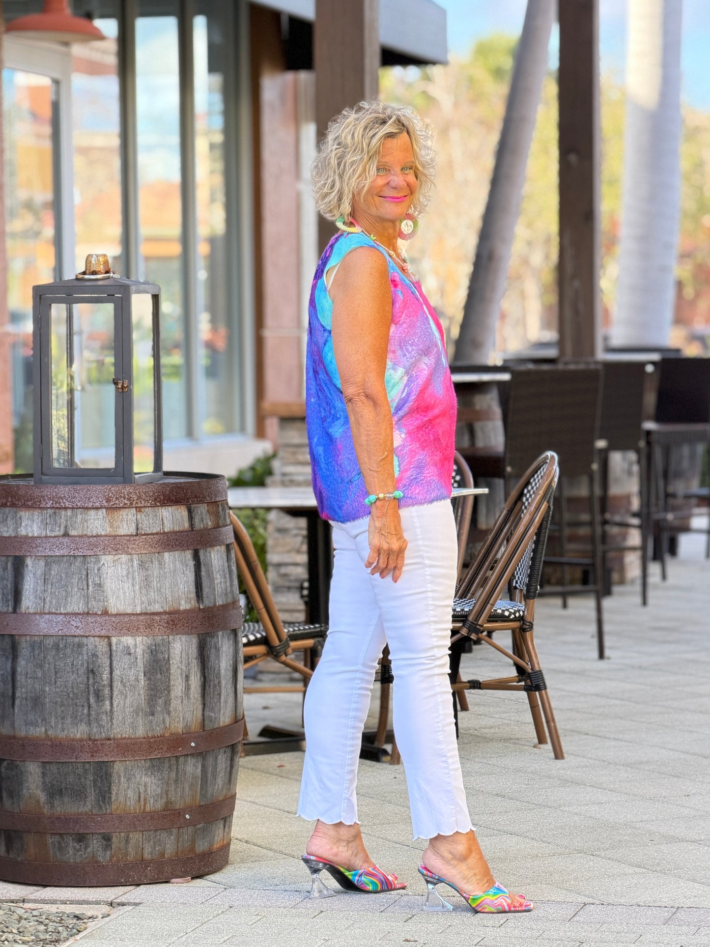 COLOR WAVES OF FASHION TANK